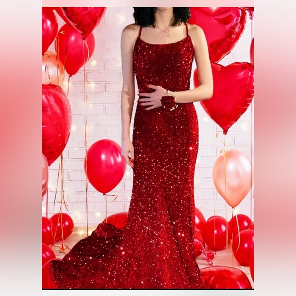 Ruby Formal Dress - Picture 3 of 4